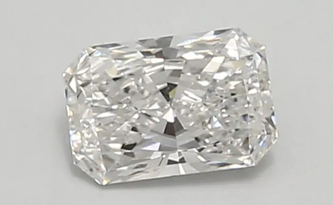 0.83ct E VVS2 Radiant (IGI)