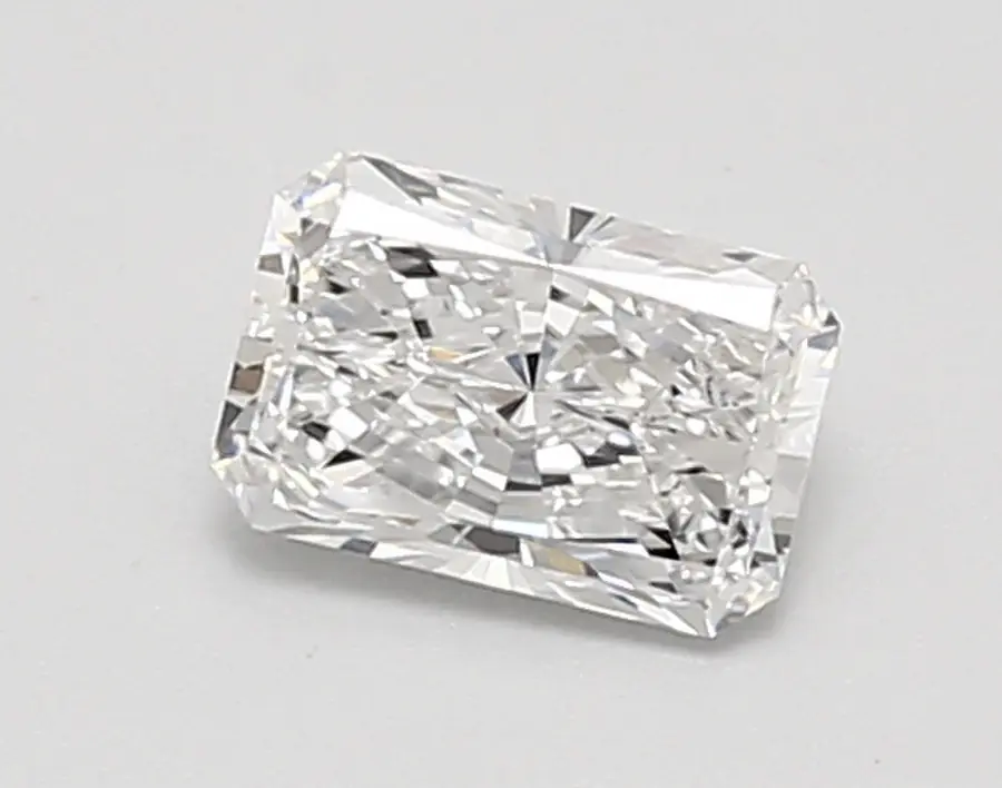 0.82ct D VVS1 Radiant (IGI)