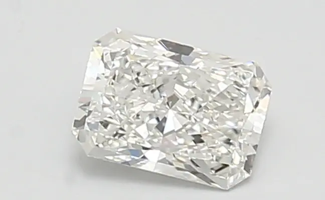 0.82ct E VVS1 Radiant (IGI)