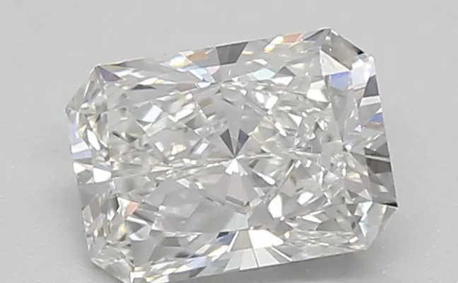 0.82ct F VVS1 Radiant (IGI)