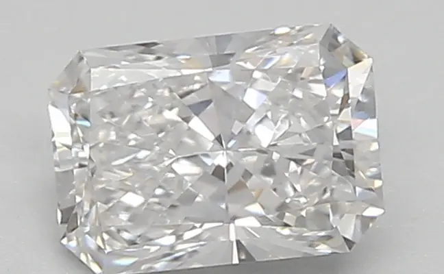 0.82ct F VVS1 Radiant (IGI)
