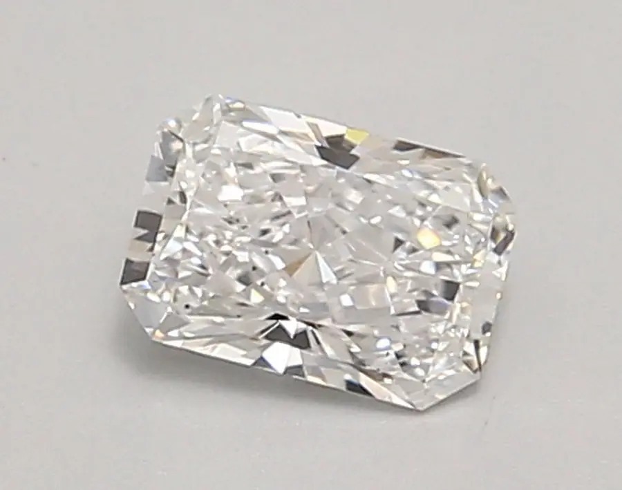 0.82ct D VS2 Radiant (IGI)