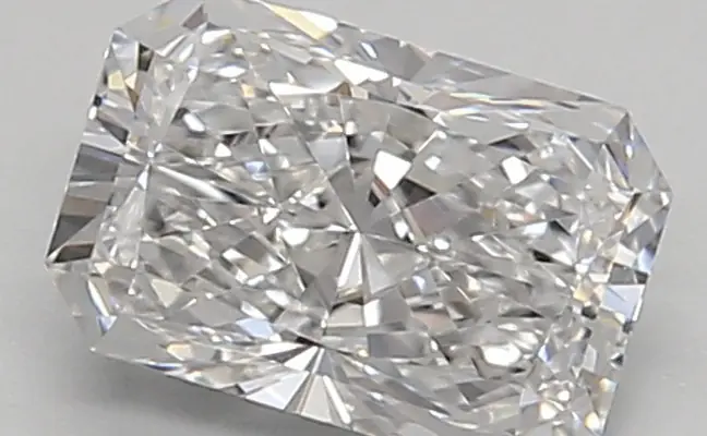 0.82ct D VVS2 Radiant (IGI)