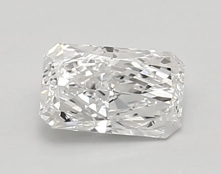 0.81ct D VVS2 Radiant (IGI)