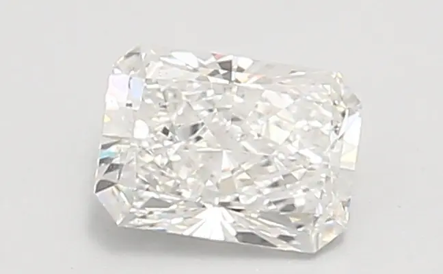 0.81ct E VS2 Radiant (IGI)