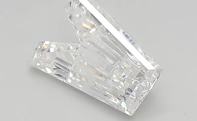0.81ct E VVS2 V (IGI)
