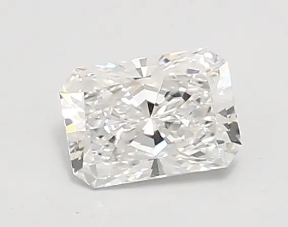 0.80ct E VVS2 Radiant (IGI)
