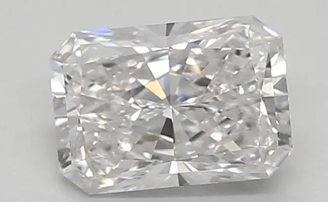 0.80ct E VVS2 Radiant (IGI)