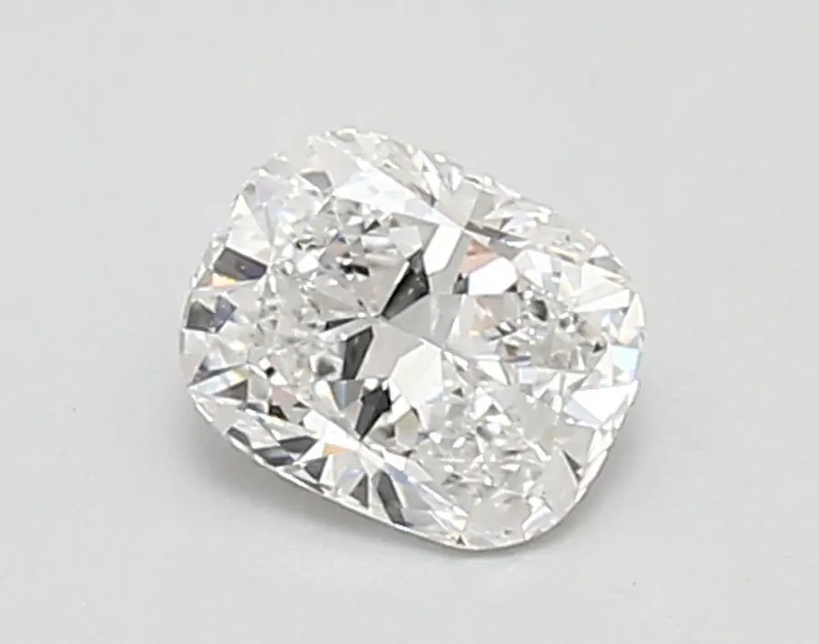0.80ct D VVS2 Cushion (IGI)