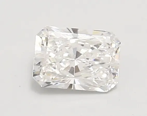 0.79ct E VVS1 Radiant (IGI)