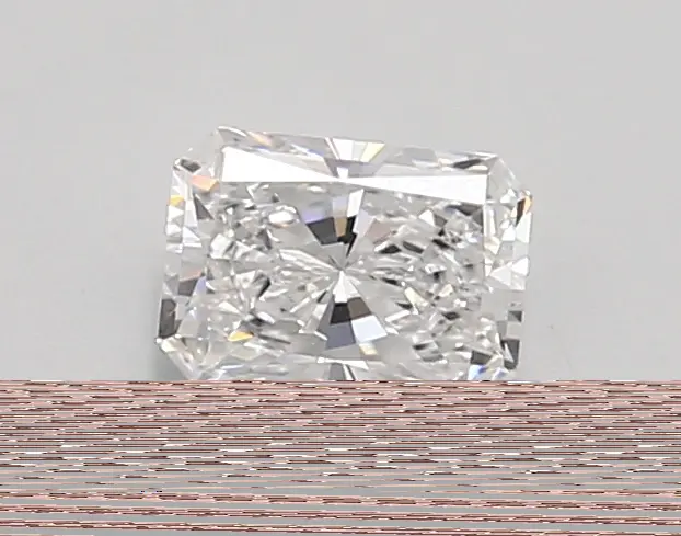0.79ct D VS1 Radiant (IGI)