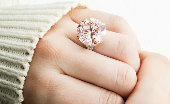 Vivid Pink Round Diamond Ring