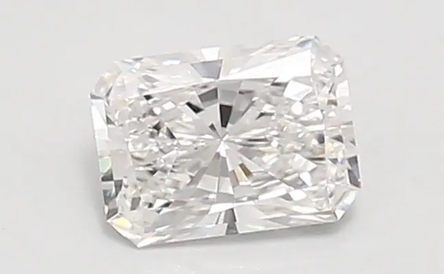 0.78ct E VVS2 Radiant (IGI)