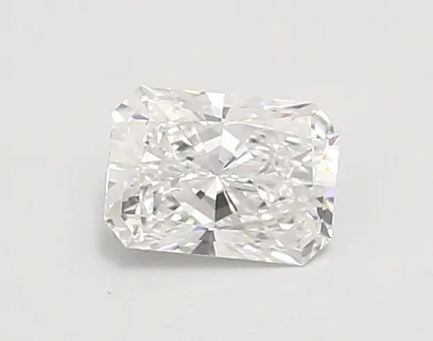 0.78ct D VVS2 Radiant (IGI)