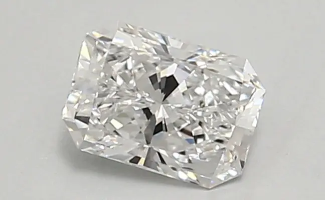 0.78ct D VVS2 Radiant (IGI)