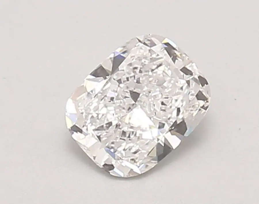 0.78ct D VVS2 Cushion (IGI)
