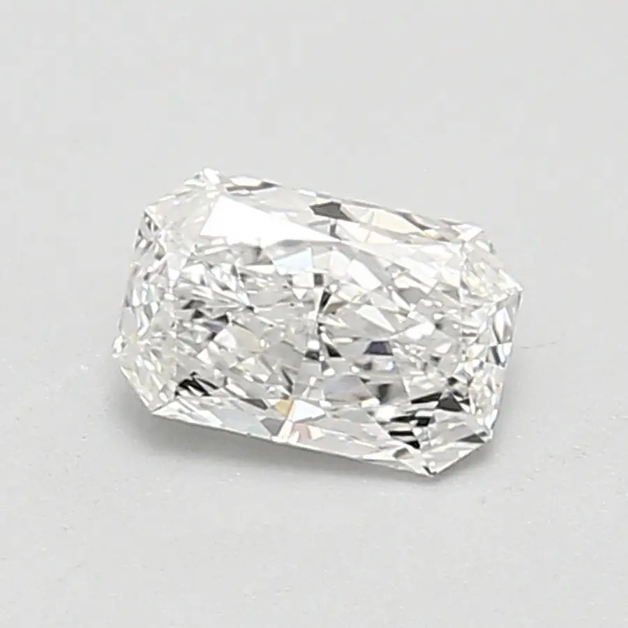 0.77ct F VS2 Radiant (IGI)