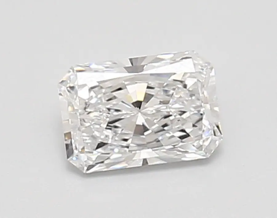 0.76ct D VVS2 Radiant (IGI)