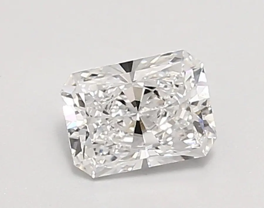 0.76ct D VS1 Radiant (IGI)