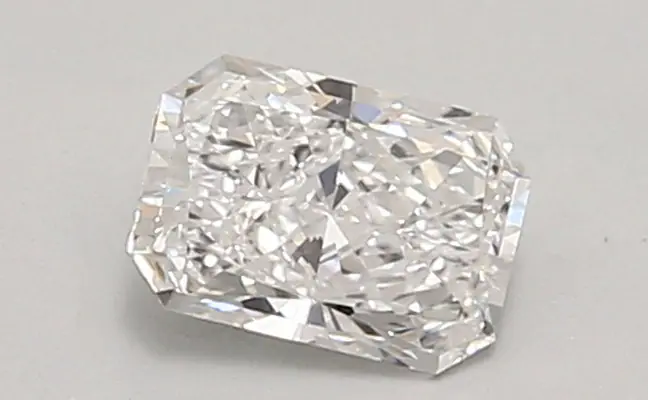 0.76ct D VVS2 Radiant (IGI)