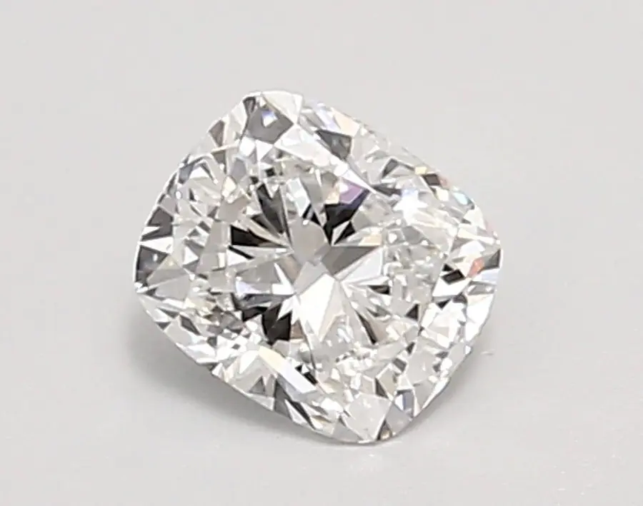0.76ct D VVS2 Cushion (IGI)