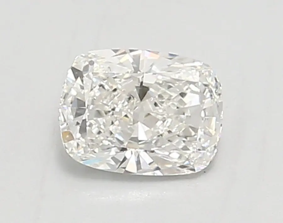 0.76ct E VVS2 Cushion (IGI)