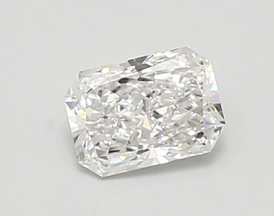 0.75ct D VVS1 Radiant (IGI)
