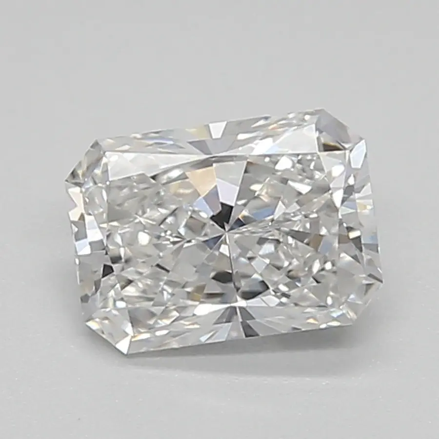 0.75ct E VVS2 Radiant (IGI)
