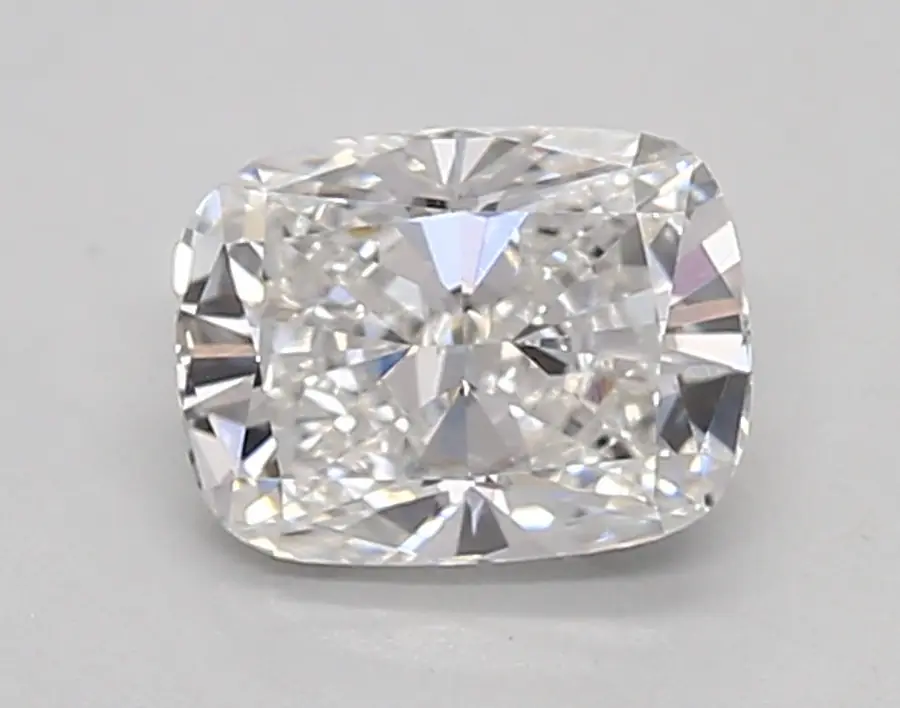 0.75ct E IF Cushion (IGI)
