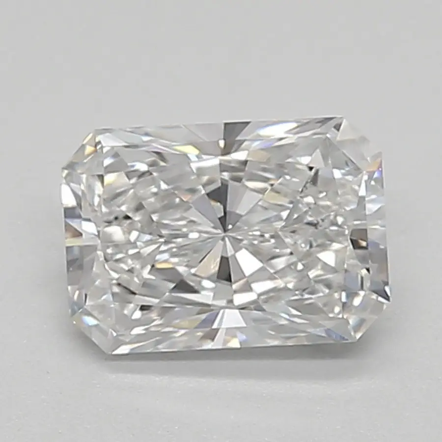 0.74ct E VVS1 Radiant (IGI)