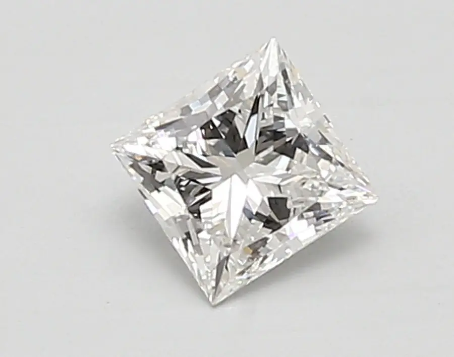 0.74ct D VVS1 Princess (IGI)