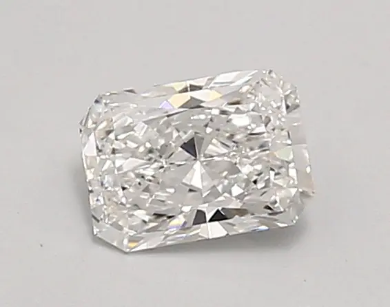 0.73ct E VVS2 Radiant (IGI)