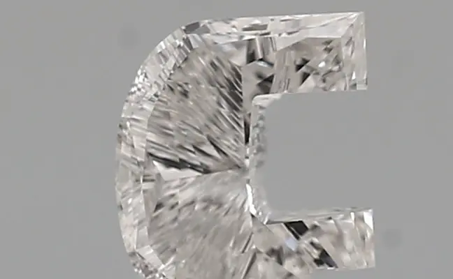0.73ct E VS1 G (IGI)
