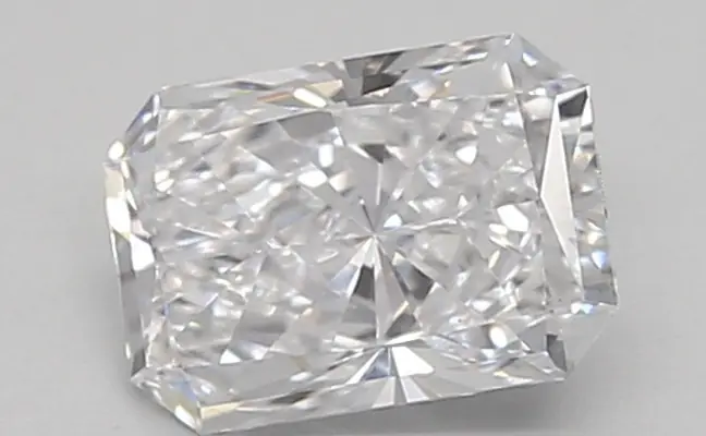 0.72ct D VVS2 Radiant (IGI)