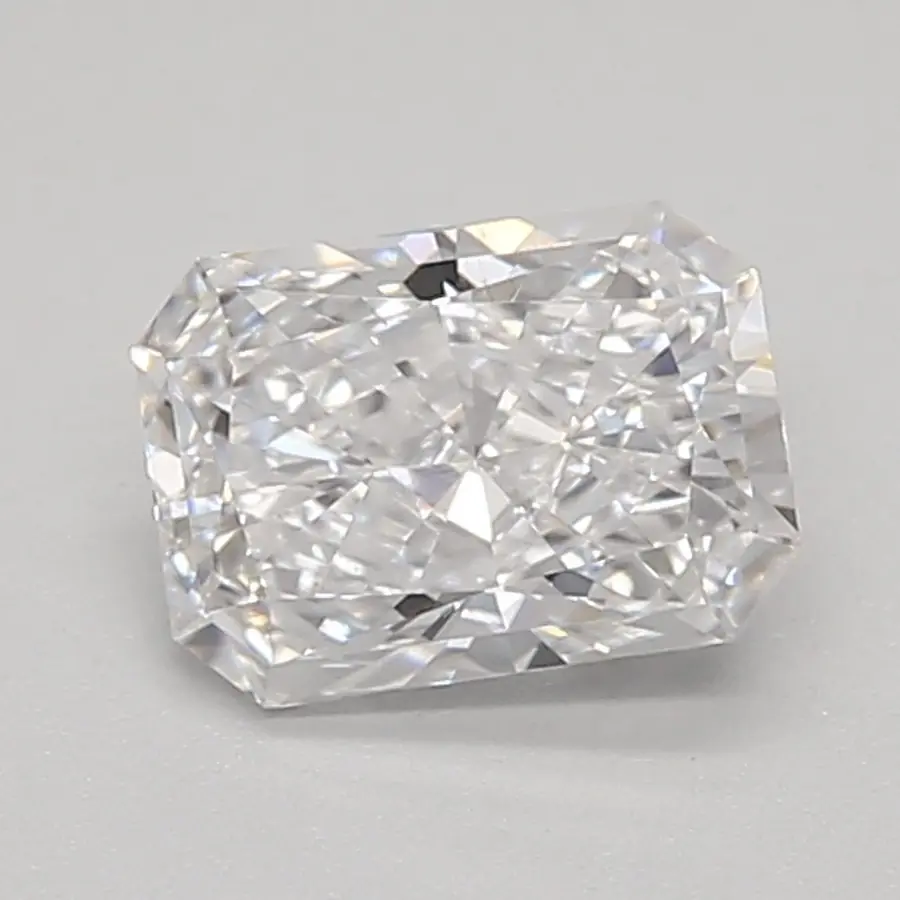 0.72ct D VVS2 Radiant (IGI)