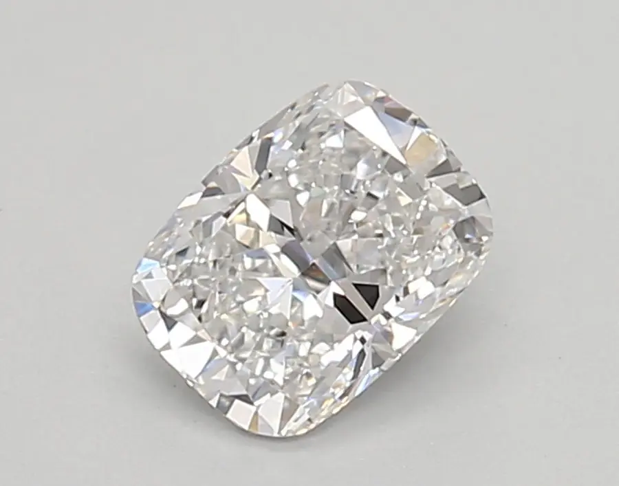 0.72ct D VVS2 Cushion (IGI)