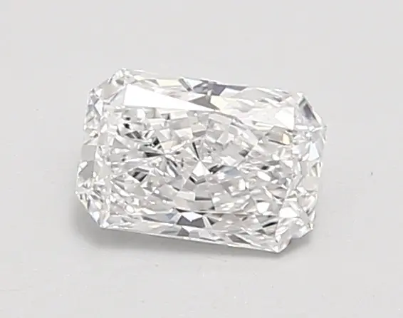 0.71ct D VVS2 Radiant (IGI)