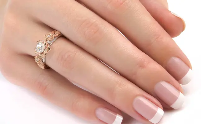 Floral Prong Set Lab Diamoond Ring