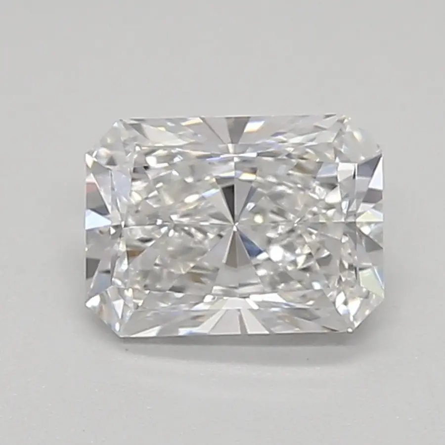 0.70ct E VVS2 Radiant (IGI)