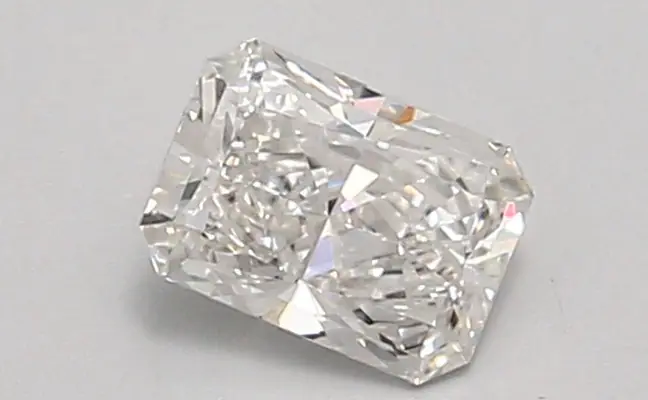 0.70ct F VVS1 Radiant (IGI)