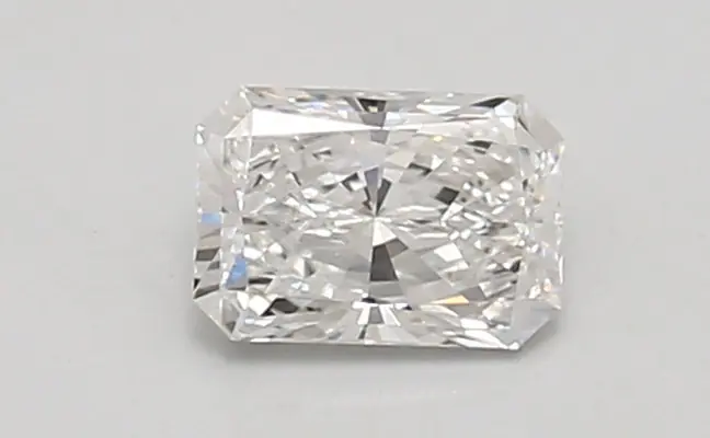 0.69ct E VVS1 Radiant (IGI)