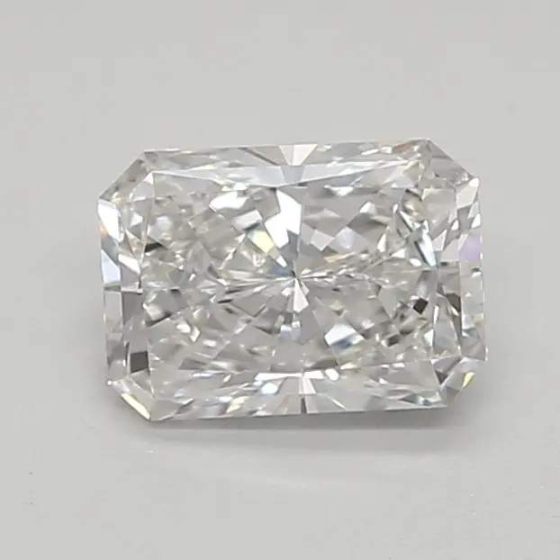 0.69ct E VVS2 Radiant (IGI)