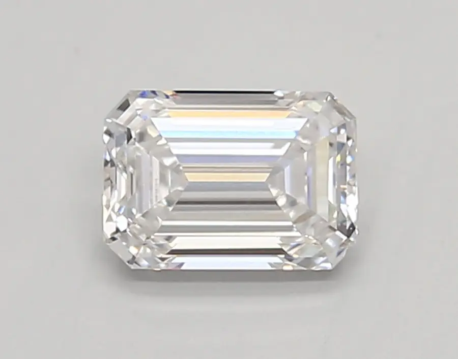 0.69ct D VS1 Emerald (IGI)