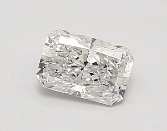 0.68ct F SI1 Radiant (IGI)