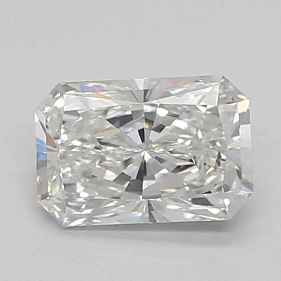 0.68ct E VVS2 Radiant (IGI)