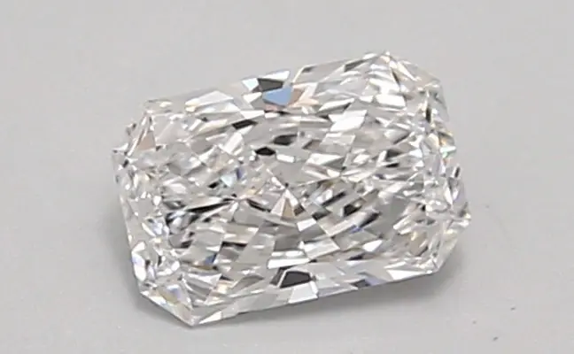 0.68ct D VVS2 Radiant (IGI)