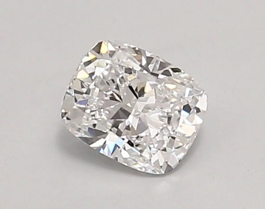 0.68ct D VVS1 Cushion (IGI)