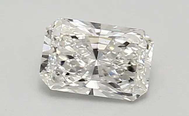 0.67ct E VS2 Radiant (IGI)