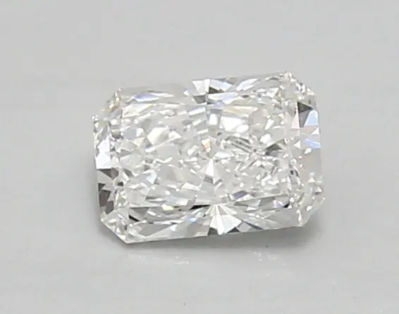 0.67ct E VVS1 Radiant (IGI)