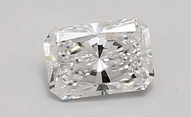 0.67ct D VVS2 Radiant (IGI)